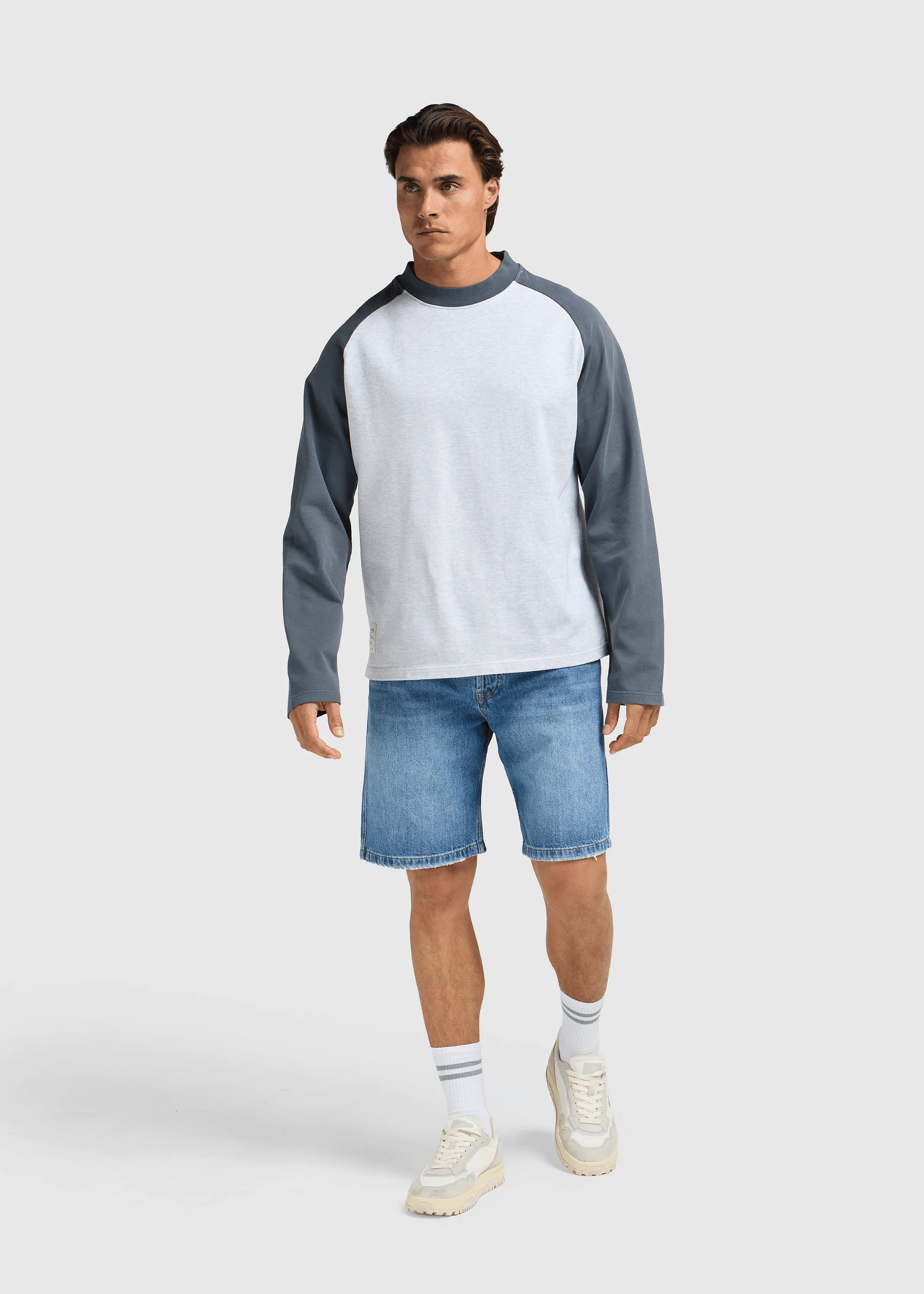 Thumb 4